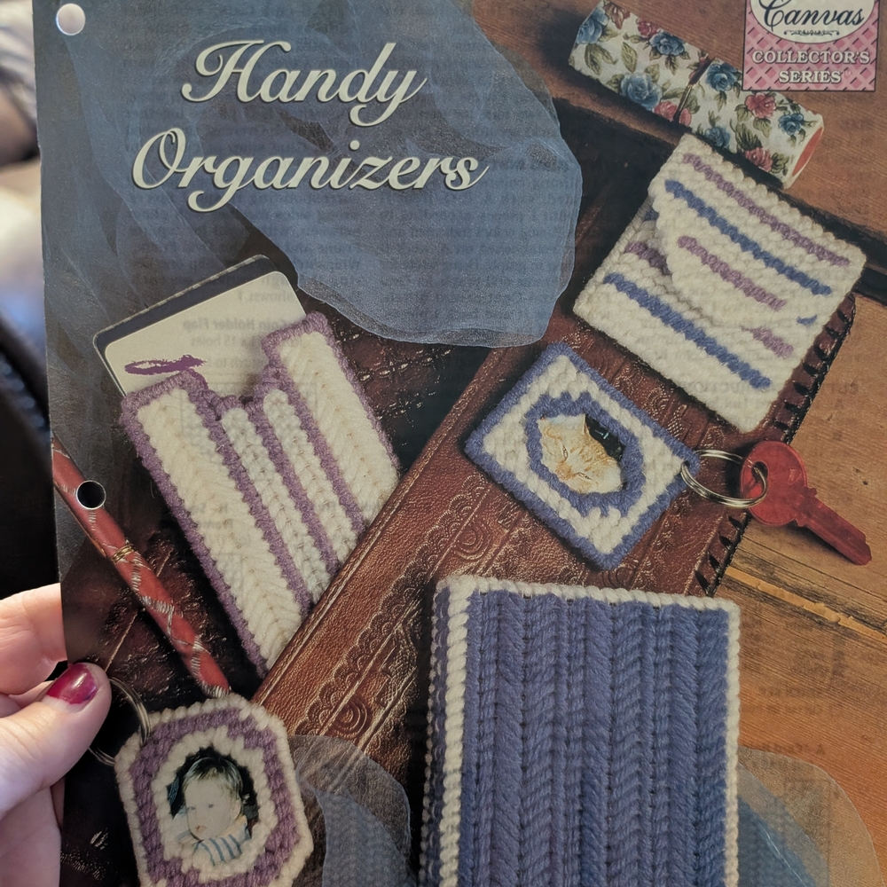 Elegant Purple and White Handy Organizers